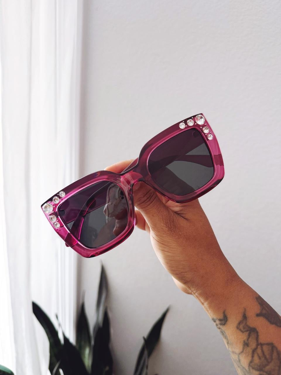 Vintage Style Oversized Rhinestone Sunglasses