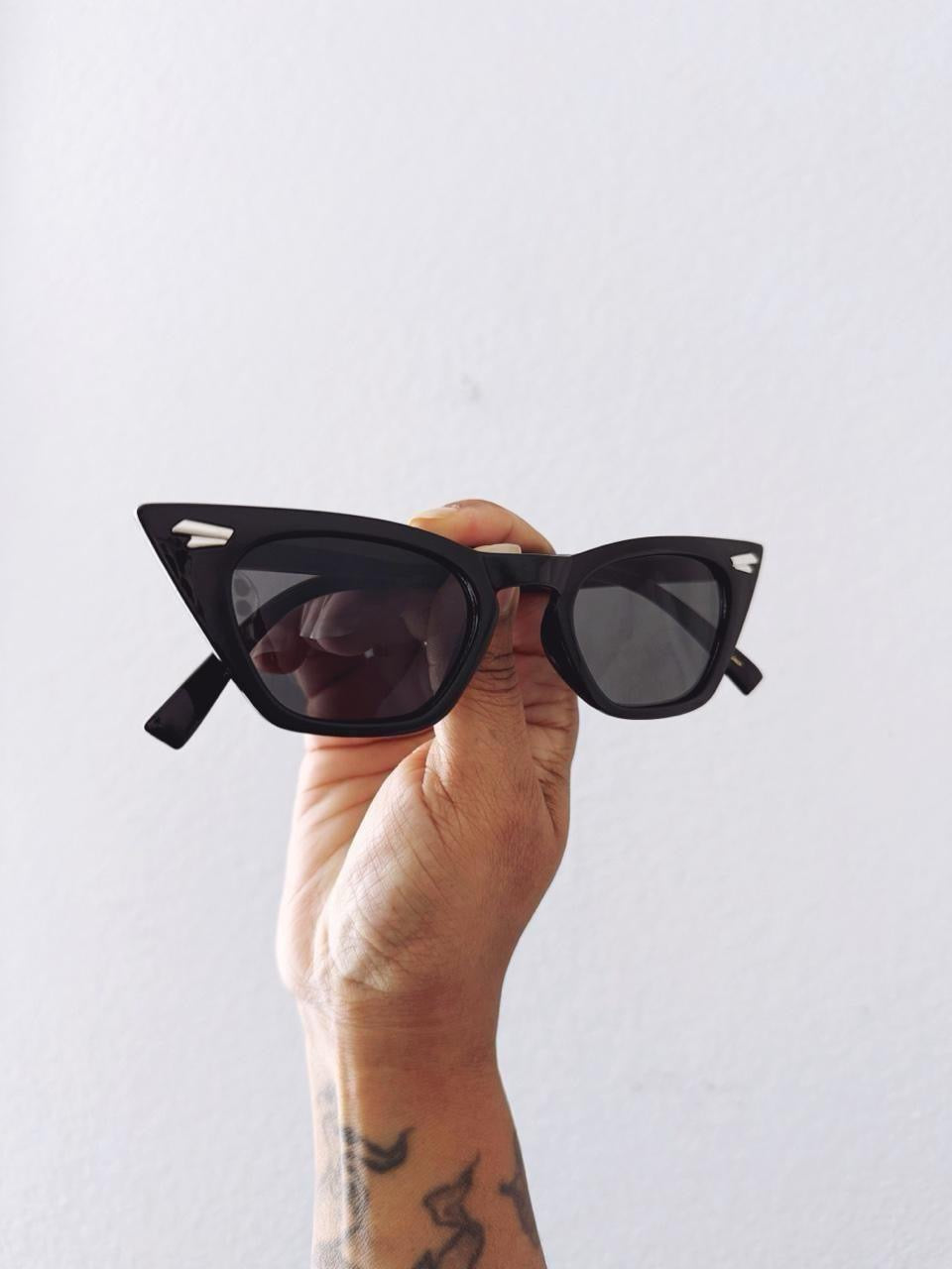 Vintage Style Cat Eye Sunglasses
