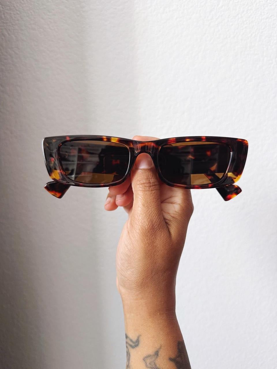 Vintage Style Rectangular Sunglasses