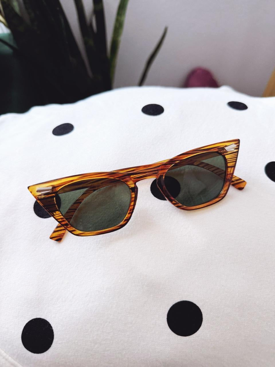 Vintage Style Cat Eye Sunglasses