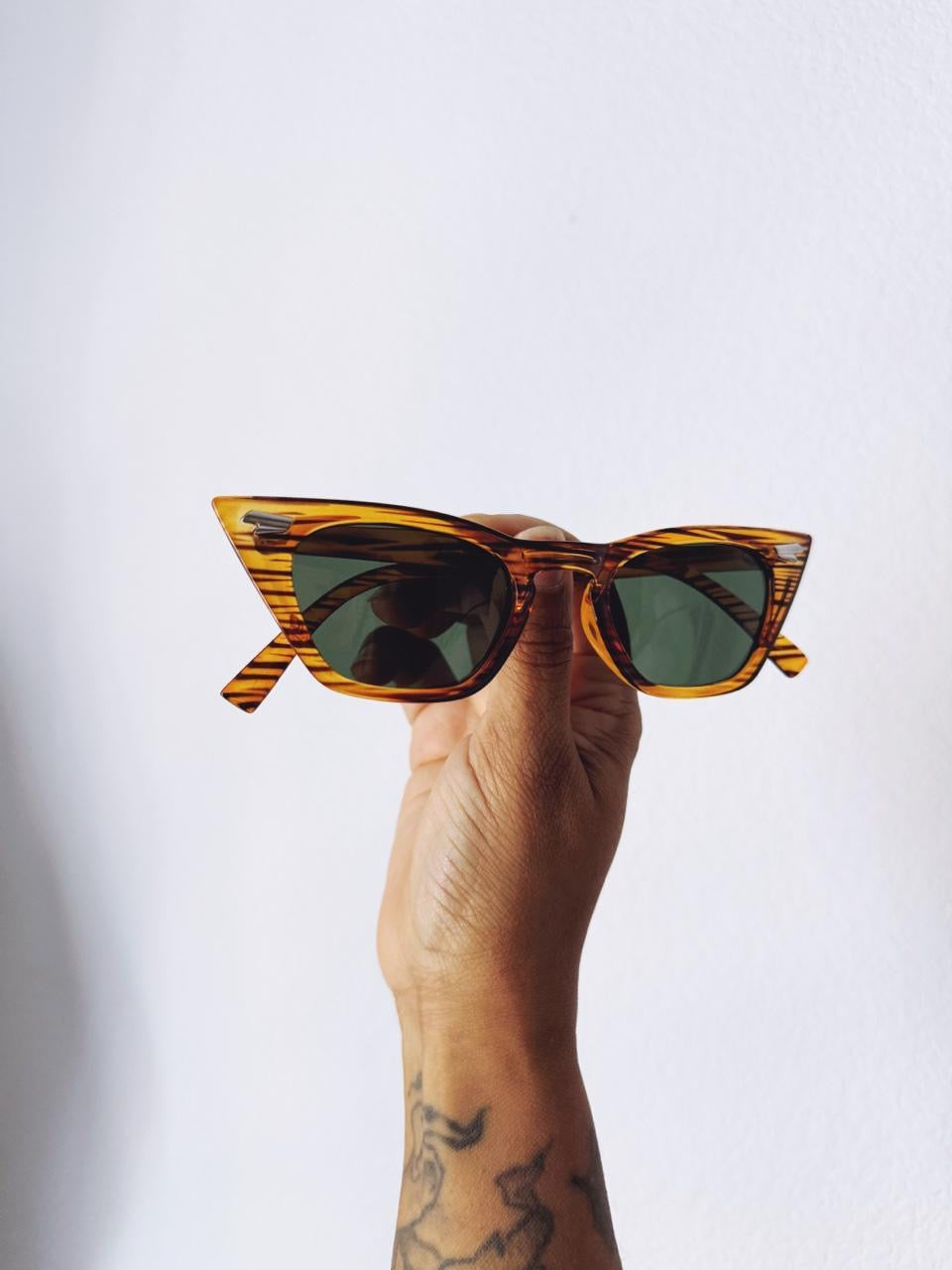 Vintage Style Cat Eye Sunglasses