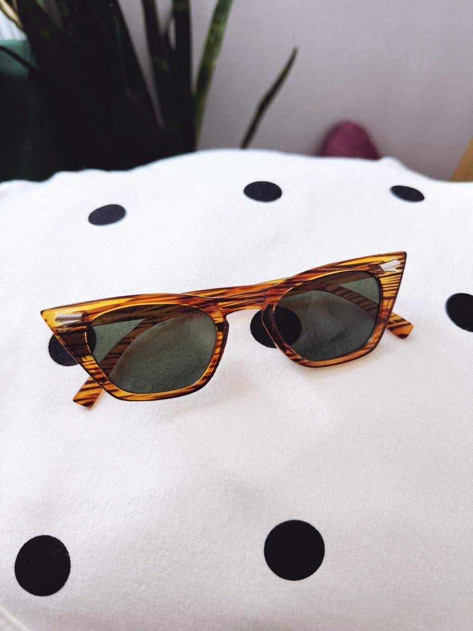 Vintage Style Cat Eye Sunglasses