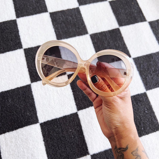 Vintage Style Oversized Sunglasses - tan
