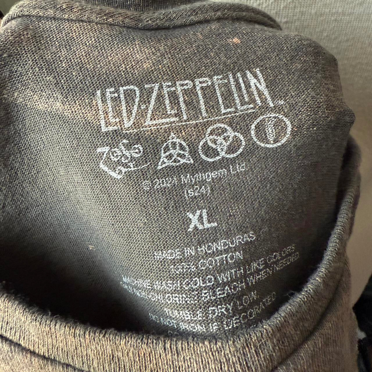 Led Zeppelin T-shirt
