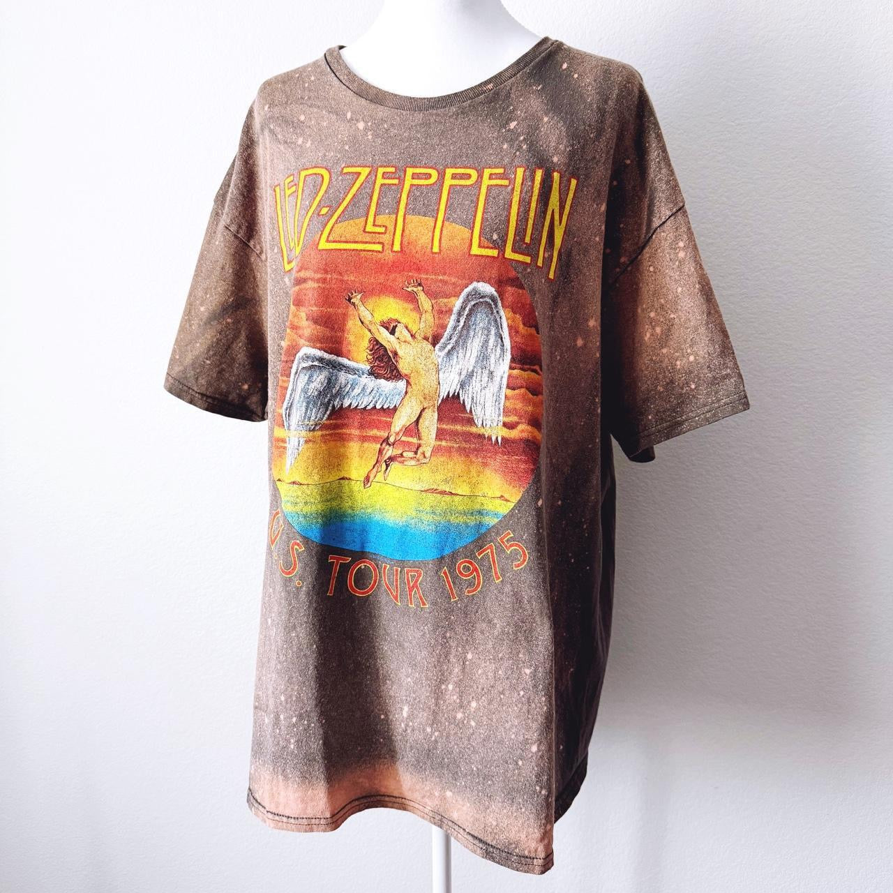 Led Zeppelin T-shirt